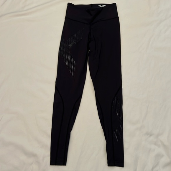 2XU running XS - Picture 2 of 8